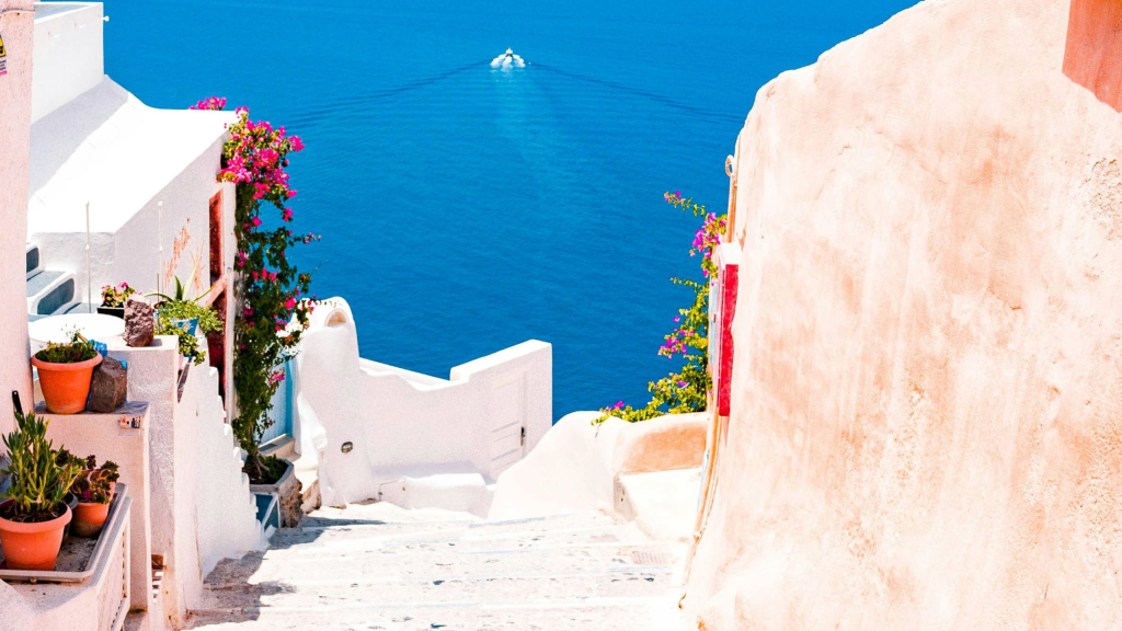 Healthcare in Greece, Greece stairs, with Seaview from top