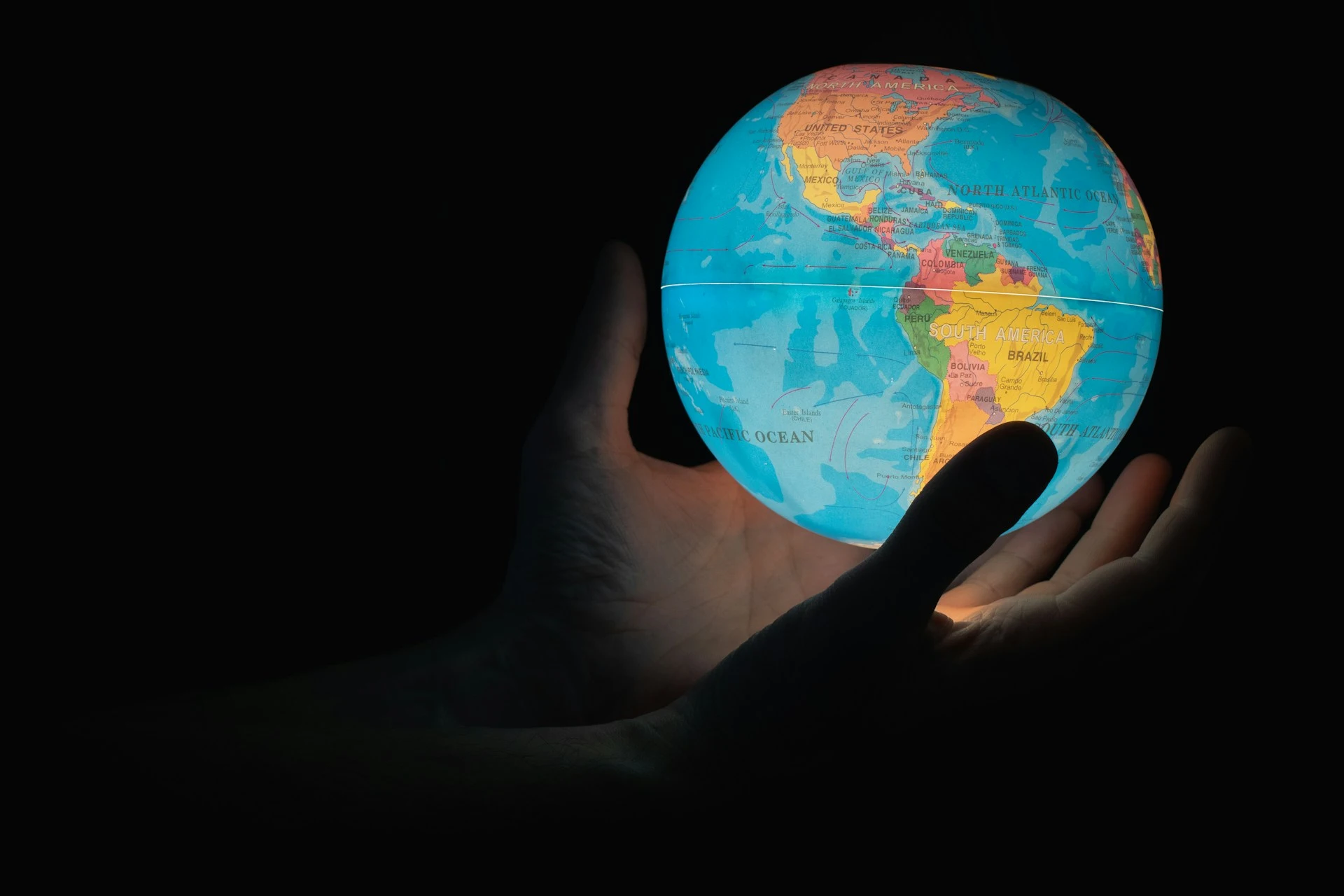 Top 10 Richest Countries in the World in 2025