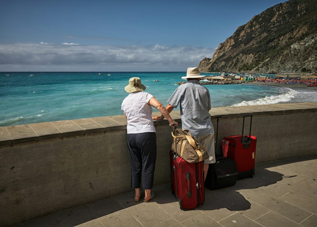 The Financial Reality of Retiring Abroad as an American: Tax, Investments, and Residency Planning